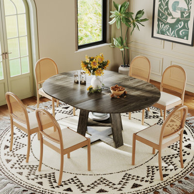 Ensemble de table de salle à manger extensible Forbell: table de 43,3 po à 59 po avec tablette de rangement ouverte, chaises en bois massif et rembourrées à dossier en rotin - Ensemble de salle à manger et de cuisine rétro rétro, peu encombrant et polyvalent