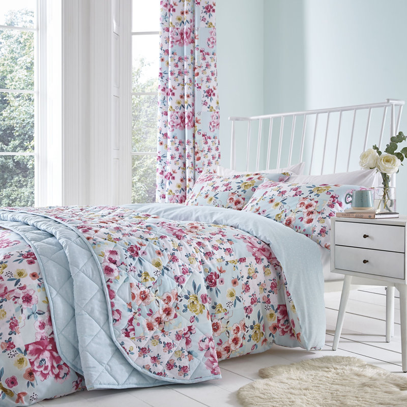 Flower Patchwork Duvet Cover Set, 220 x 260cm Duvet Cover + 2 Standard Pillowcases
