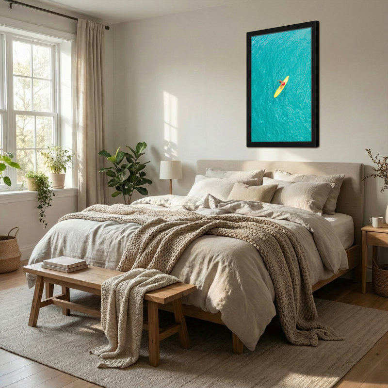 Paysage et nature surfeur sur tableau jaune dans une eau turquoise, H 30 po x l 20 po