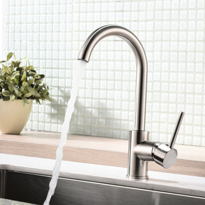 Robinet de lavabo commercial en acier inoxydable à poignée simple - nickel brossé, avec acier inoxydable de cuisine moderne à rotation stable, poignée, cartouche en céramique