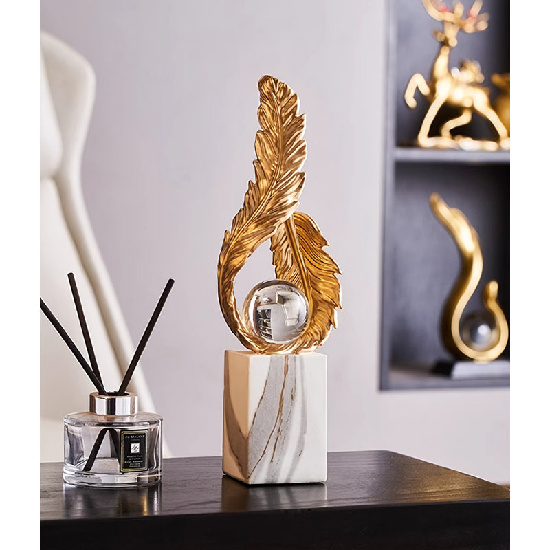 Laderek Figurines & Sculptures, White/Gold