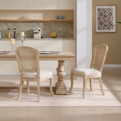 Ensemble de 2 chaises de salle à manger French Country, rembourrées avec un dossier en éventail en rotin naturel, techniques de tréfilage et de sculpture, démontables pour une utilisation polyvalente, beige