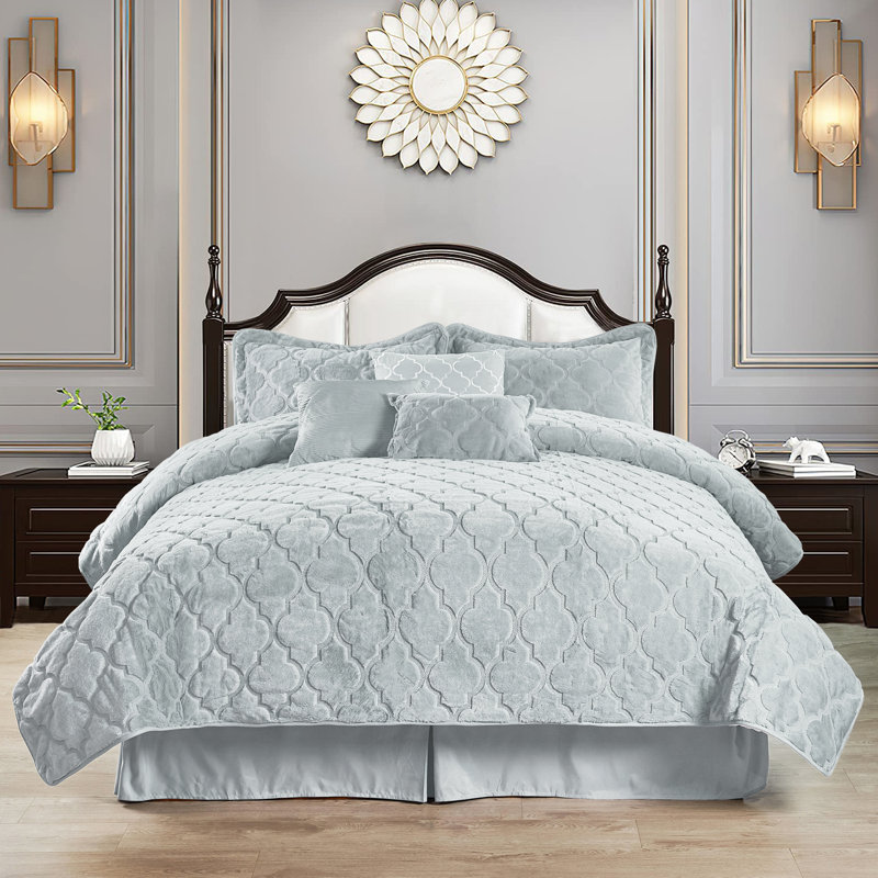 7 Piece Ogee Currey Faux Fur Embroidery Set, King Quilt, Bluish Gray