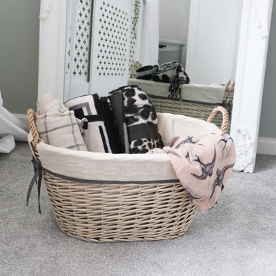JVL Wicker Decorative Basket