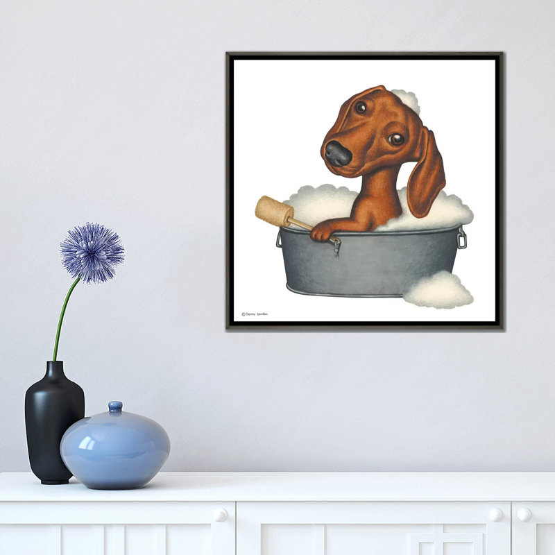 «Dachshund Bath» par Danny Gordon - impression d'art graphique, H 18 po x l 18 po x 1,5 po, Pas de tapis