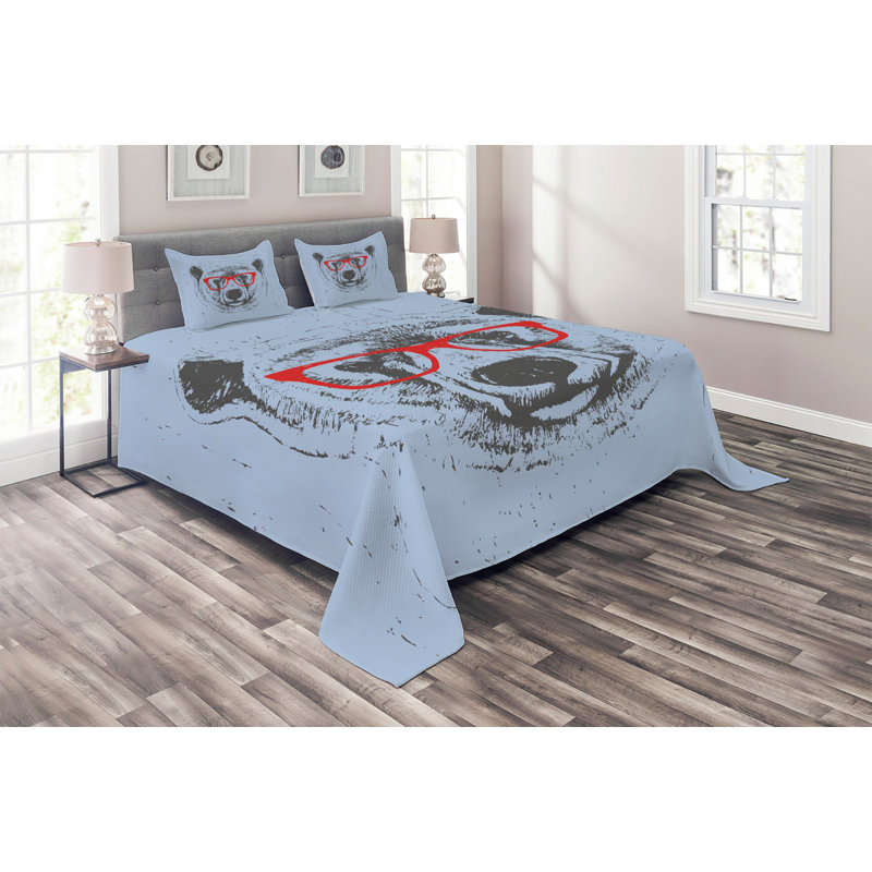 Rustic Polyester Coverlet, Queen Bedspread + 2 Shams