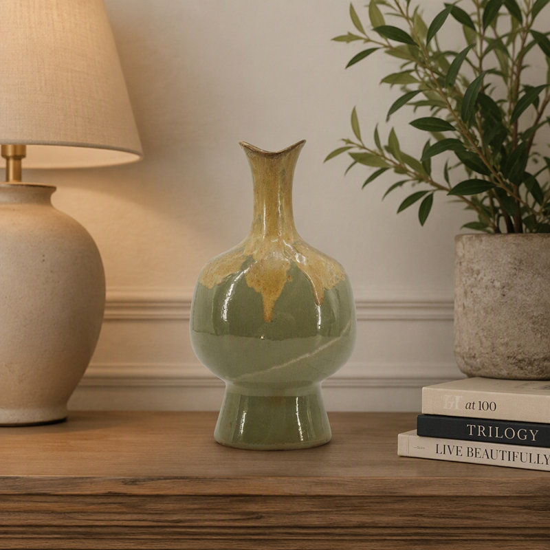 Vase 5,5 x 4,5 x 10,8 pouces