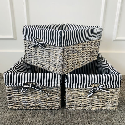 Rosecliff Heights Wicker Decorative Basket