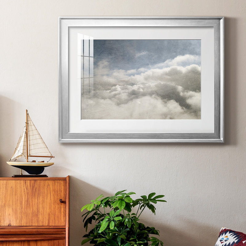 From Above I - Peinture encadrée, H 18,5 po x l 24,5 po x P 1 po, Argent, Blanc