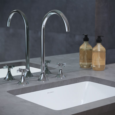 Daxton 8 in. Widespread Bathroom Faucet