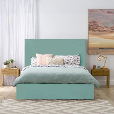 Layth Upholstered Bed