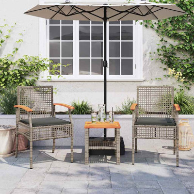 Patio Dining