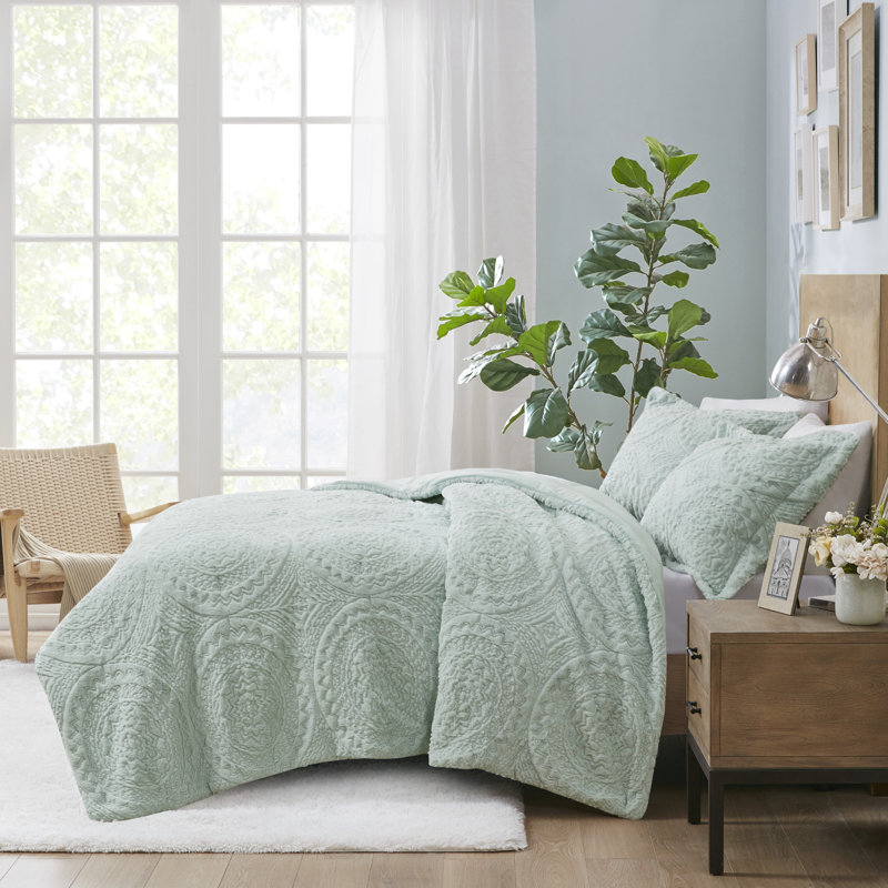 Ivory Twin Faux Fur Reversible Comforter Set