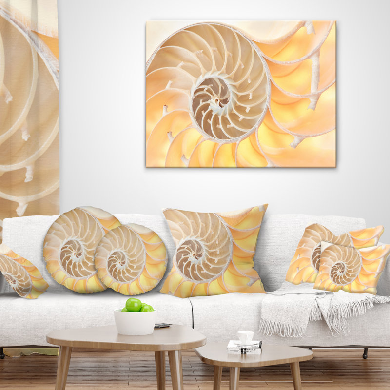 Coussin décoratif à motif de coquillage nautilus