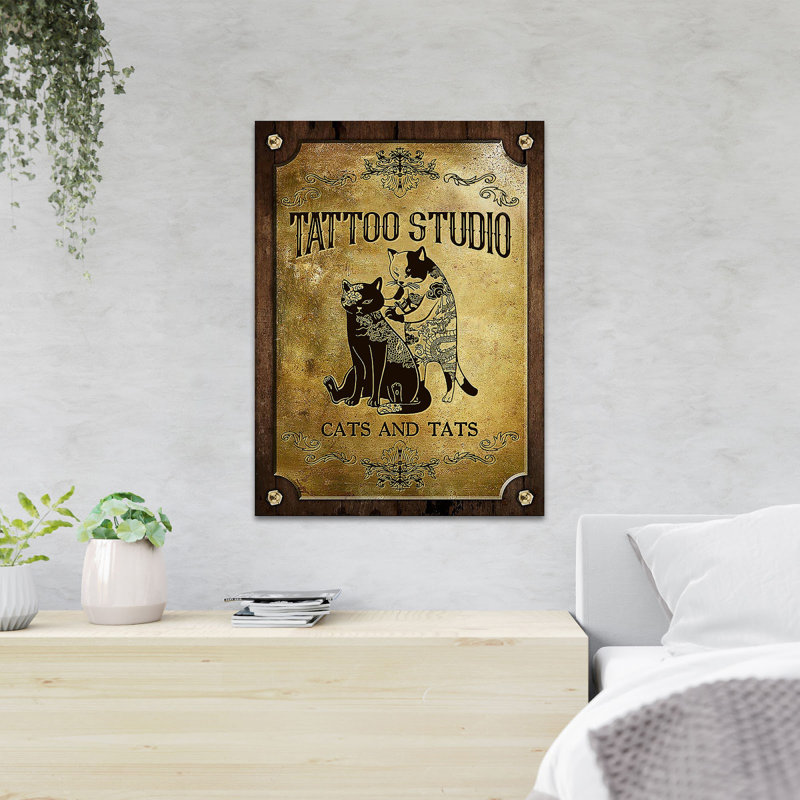 Reproduction d'art graphique sur toile tendue, "A Tatoo", H 14 po x l 11 po x P 2 po