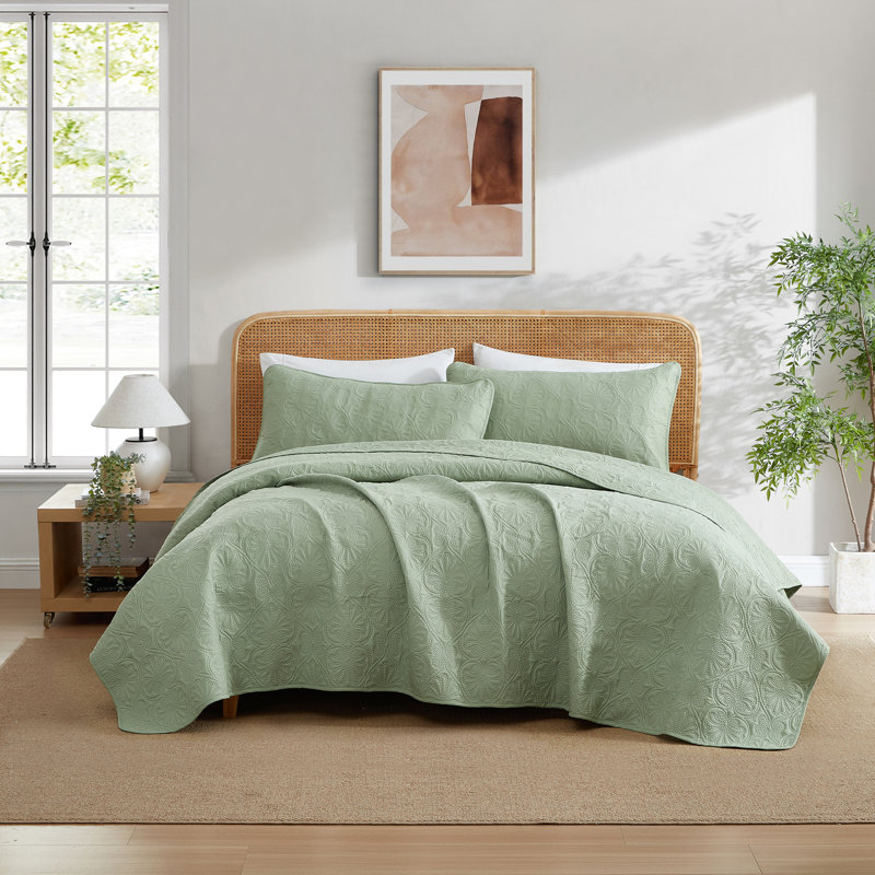 HLC.ME Benji - 3 Piece Quilt Set with Pillow Shams, Lightweight Bedspread Coverlet Quilt, Queen Quilt + 2 Standard Shams