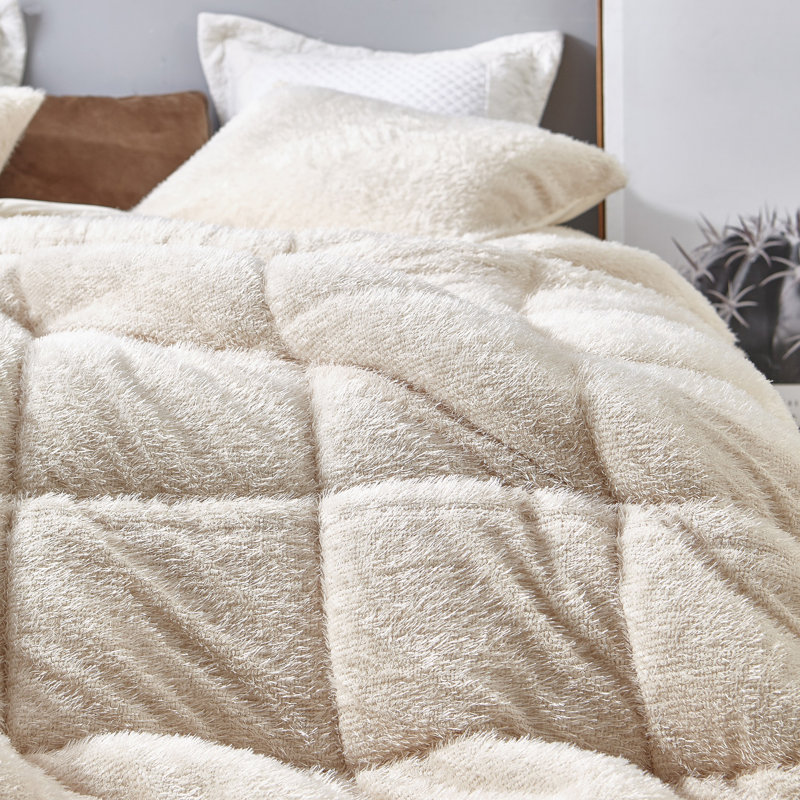 Coma Inducer Corn Silk Beige Oversized Comforter, Full Comforter
