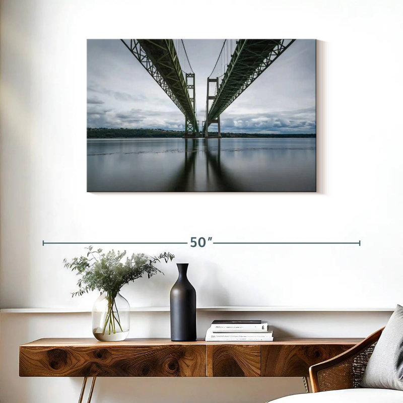 Lilie sous le pont Tacoma Narrows, H 24 po x l 36 po