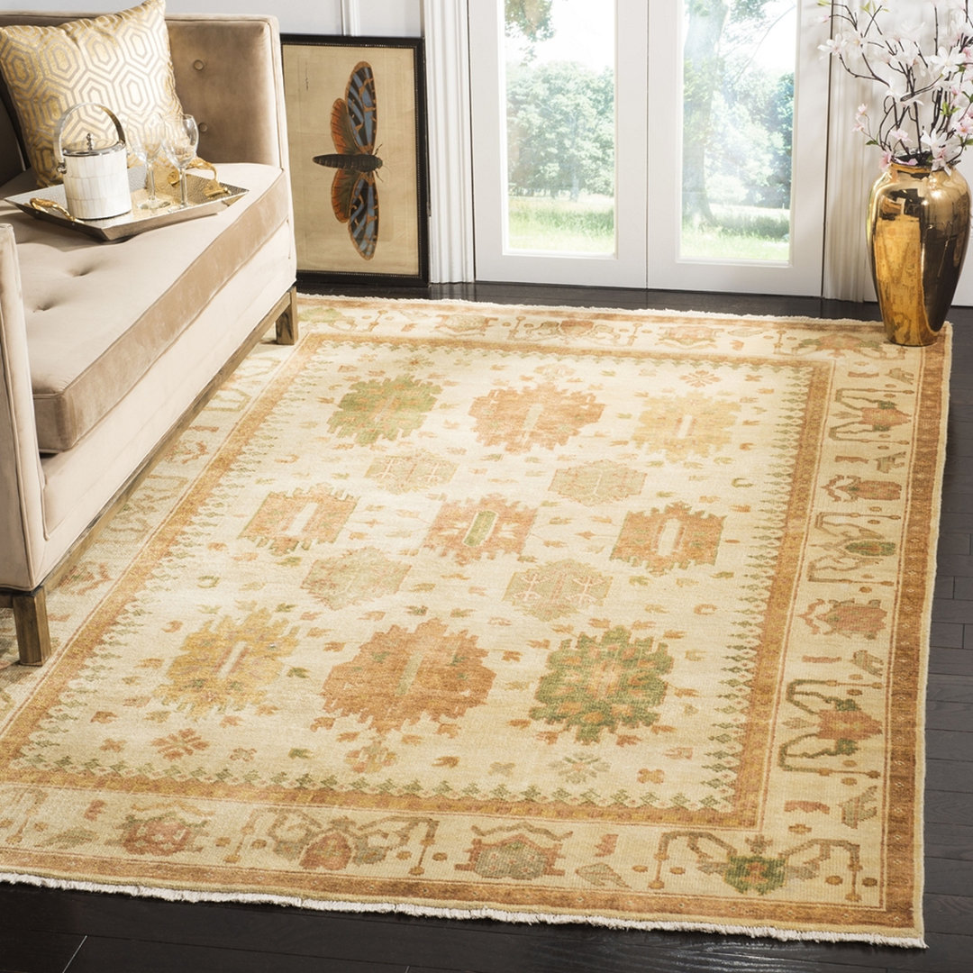 Ajayla Hand Knotted Wool Oriental Rug Canora Grey Rug 