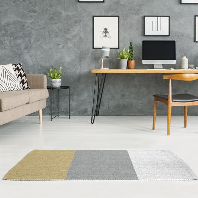 Tapis doré / gris