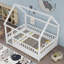 Lit en bois avec structure de toit en bois-606666658-606666659