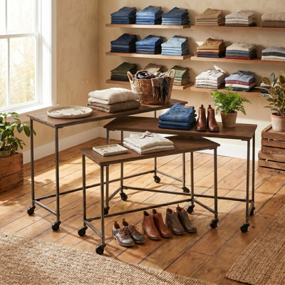 Tena 41.13'' Solid Wood Top Console Table