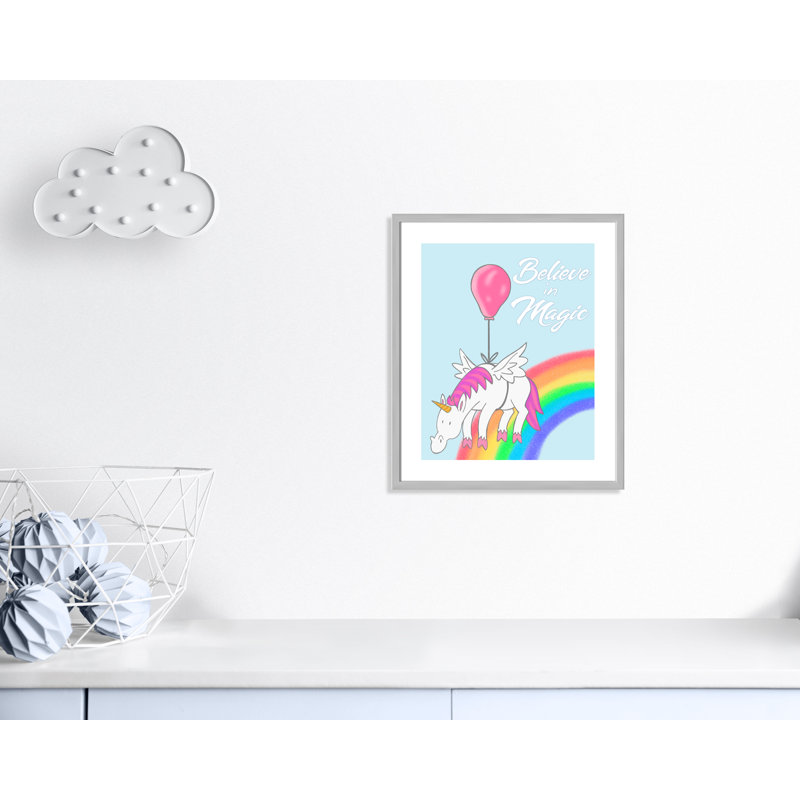 Believe in Magic 1, impression sur papier, 24.5" H x 20.5" W x 1.18" D, Encadré de boîte argent