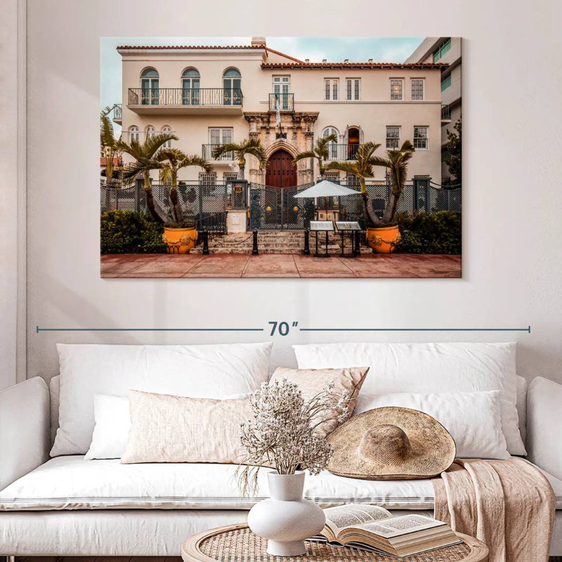 Villa Casa Casuarina Miami, 34" H x 51" W