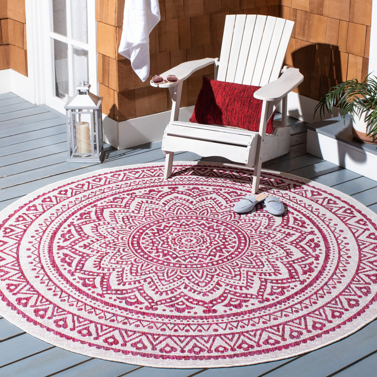 Molinaro Ivory/Fuchsia Indoor/Outdoor Area Rug