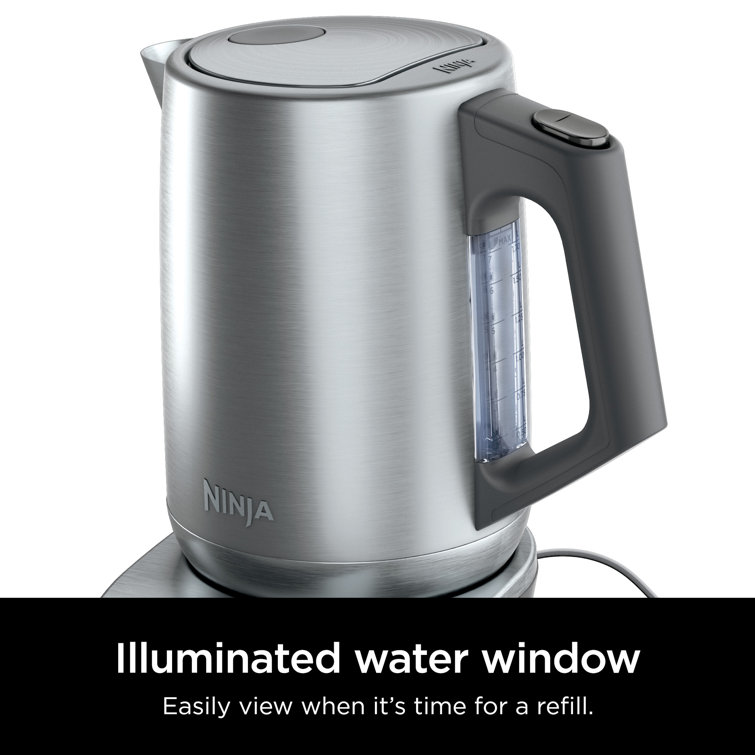 https://assets.wfcdn.com/im/23430248/resize-h755-w755%5Ecompr-r85/2253/225386737/Ninja+Kt200+Precision+Temperature+Electric+Kettle%2C+1500+Watts%2C+Stainless%2C+7-cup+Capacity.jpg
