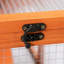 Poulailler orange innovant avec deux points d'entrée, une pente de glissement et des panneaux pour l'entrée de petits animaux, un plateau coulissant, une volaille robuste