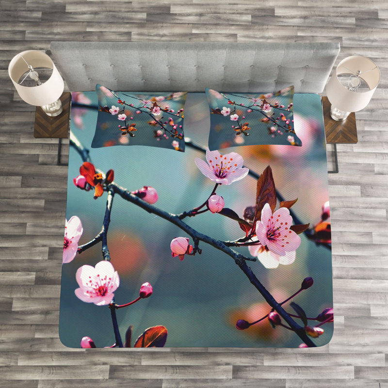 Nature Eclectic Polyester Floral Coverlet, Queen Coverlet + 2 Shams