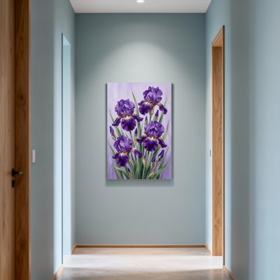Plantes et fleurs fleurs d'iris mauves sur fond lavande