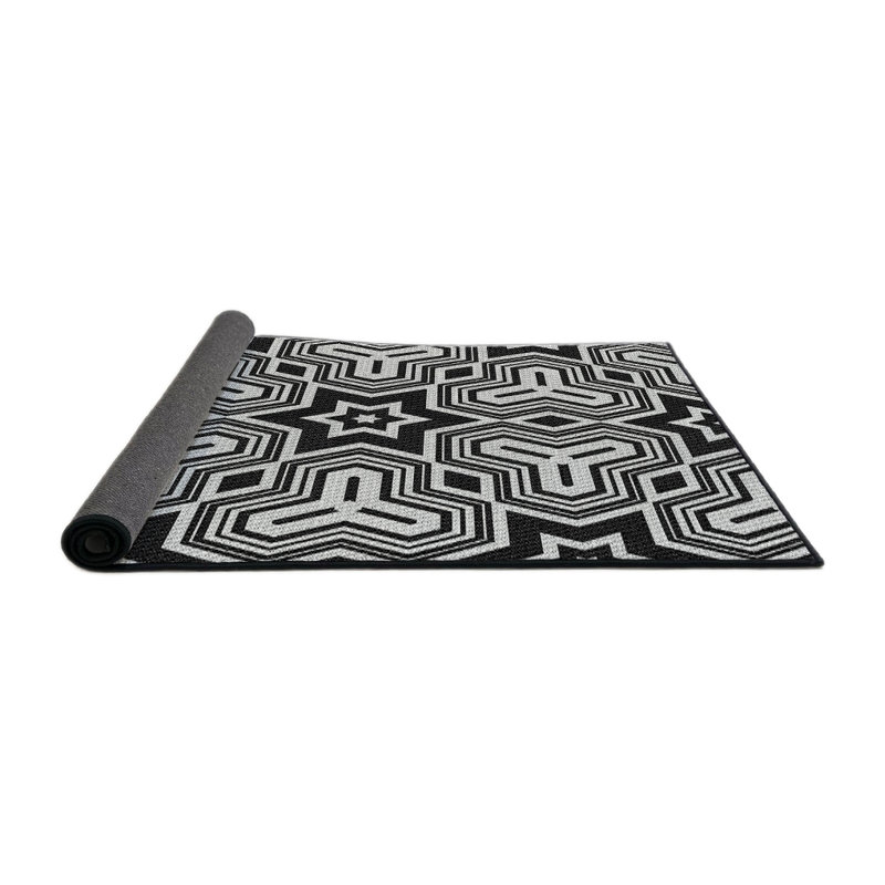 Tapis noir à motifs géométriques, Rond 8 pi