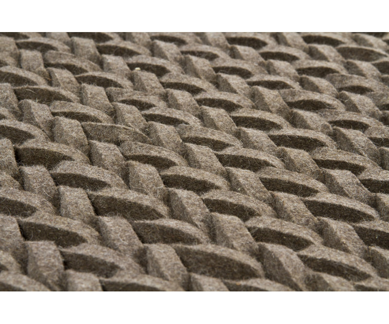 Zensar Brown Area Rug, 7'9" x 10'6"