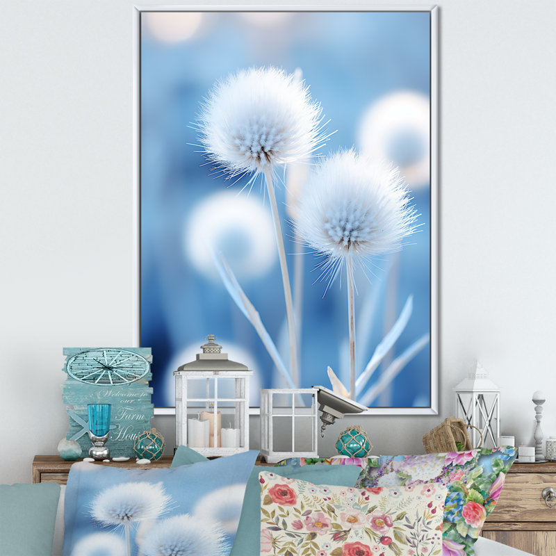 Frost Kissed Blue Thistle Flowers - chardon, art mural, Cadre flottant blanc, H 20 po x l 12 po