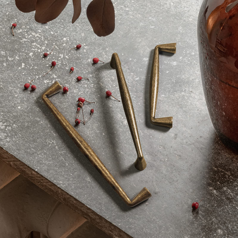Spindle Shape 10" Center Bar Pull Multipack, Antique Brass