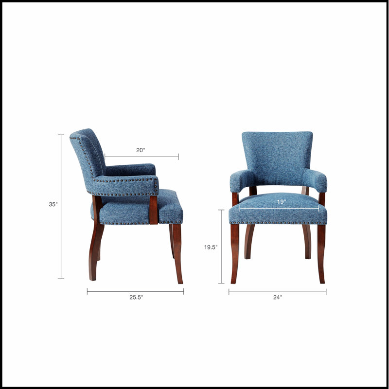 Chaise rembourrée à oreilles avec rembourrage moelleux et structure de soutien pour une assise confortable et élégante dans tout espace repas