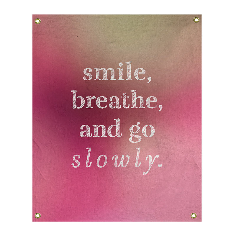 Tapisserie de polyester à quote-main lente, H 59 pi x l 50 po, Lueur rose