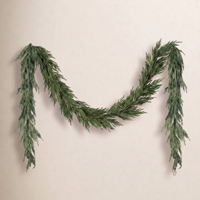 Norfolk Pine Christmas Garland