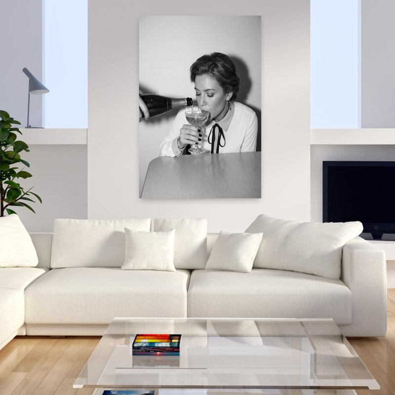 Keep Keeping, art mural contemporain, H 48 po x l 32 po, Blanc