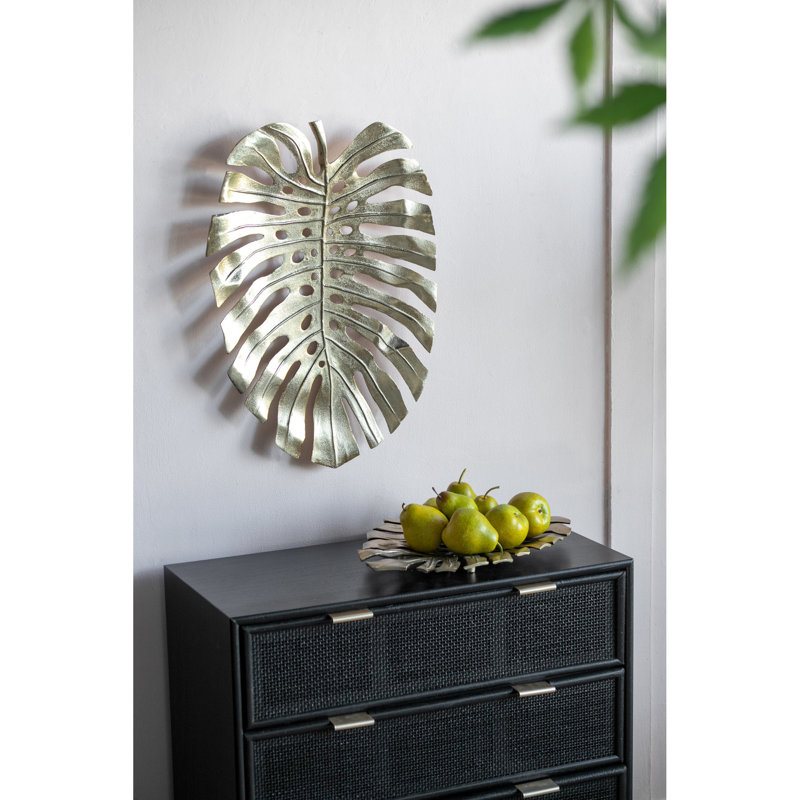 Mesmerizing Gold Leaf Wall Adornment, 18.9x13.4x1.4", Crafted By Aluminum Distinctive Decoration, Craftsmanship