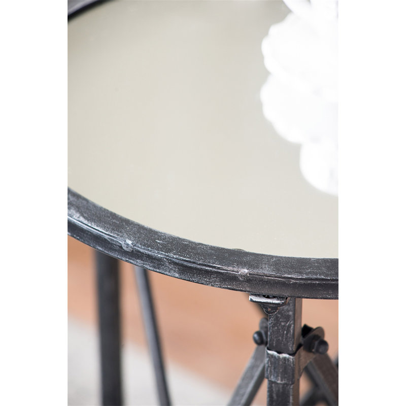 Table d'appoint Gilbert D17 x 26,5 po
