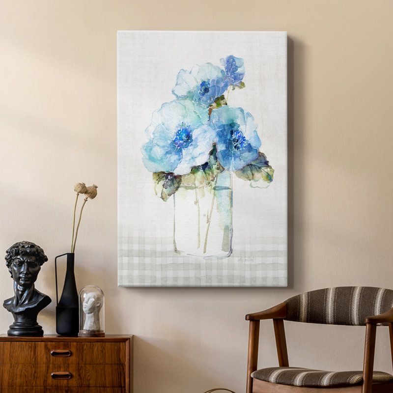 Gingham Blue Flowers II - galerie sur mesure, H 18 po x l 12 po