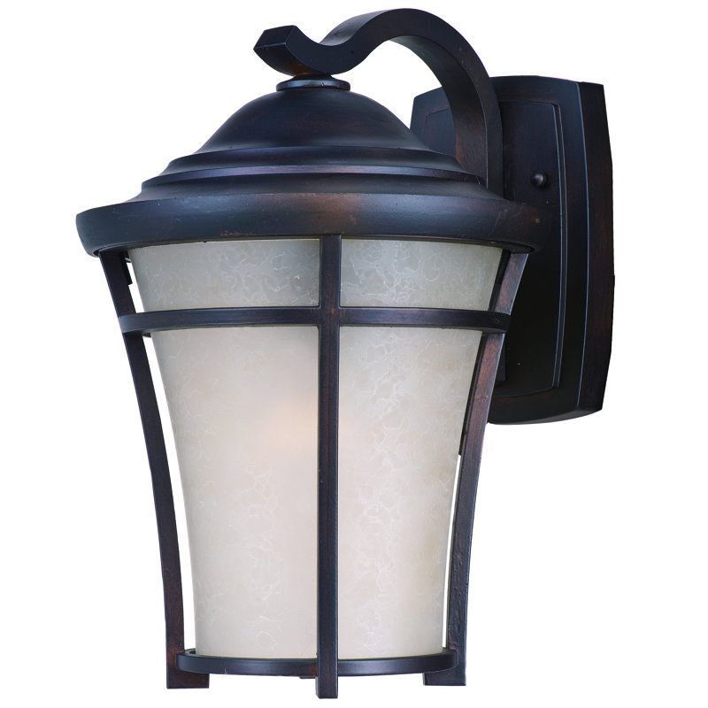 Lanterne murale d’extérieur Douthit, H 17,25 po x l 12 po x P 14,25 po