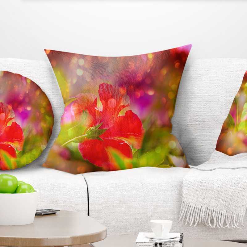 Coussin décoratif imprimé floral Beautiful Beautiful, 16 po x 1 po, Carré
