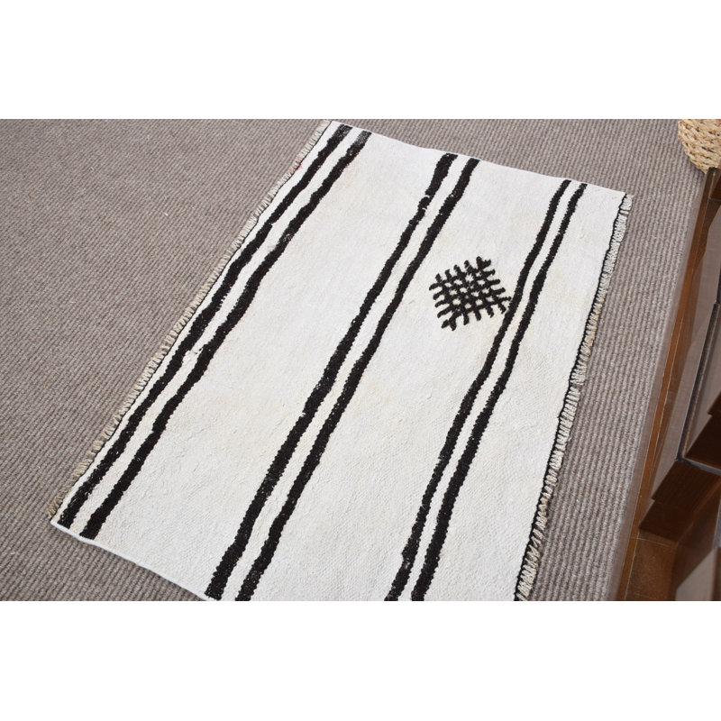 Vintage White Turkish Hemp Rug with Stripes: Small Handwoven Flat Weaving Kilim for Entryways
