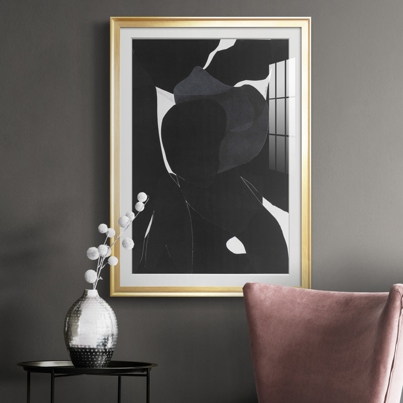 Night Bloom I - reproduction de cadre photo, Cadre doré, H 36,5 po x l 26,5 po x P 1 po