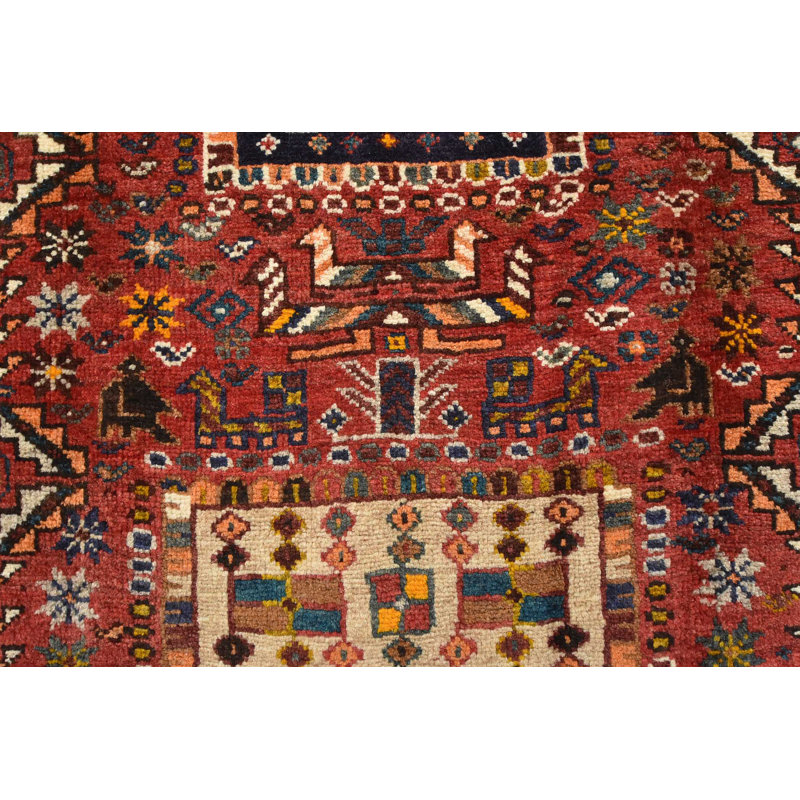 Tapis unique 3 pi 5 po x 4 pi 11 po Giordana