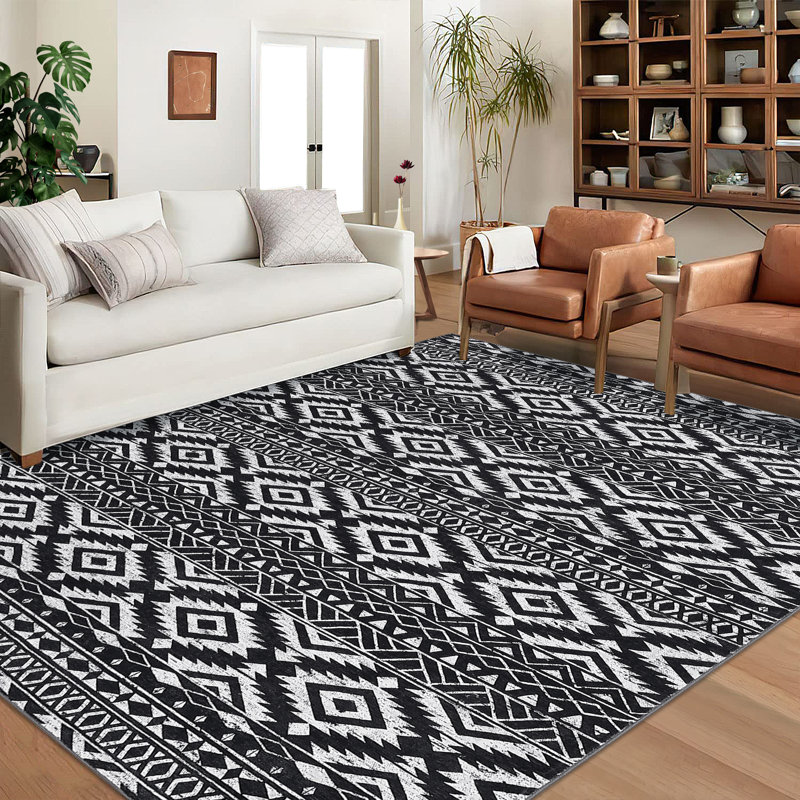 Katresa Washable Geometric Indoor Rug, Rectangle 5' x 7'